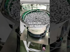 SinT_Các bộ phận kim loại với bộ cho ăn bát